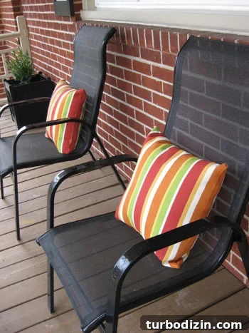 black-porch-chairs-outdoor-pillows black-porch-chairs-outdoor-pillows