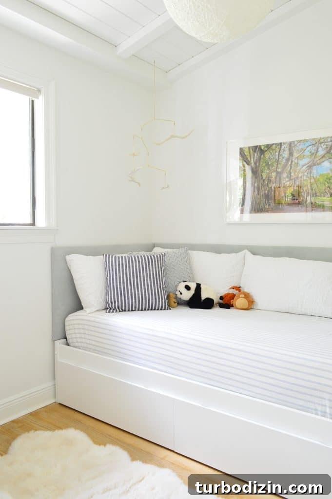 Simple DIY Headboard Ideas to Build Yourself in a Weekend 2 Boys daybed with upholstered DIY headboard on two sides