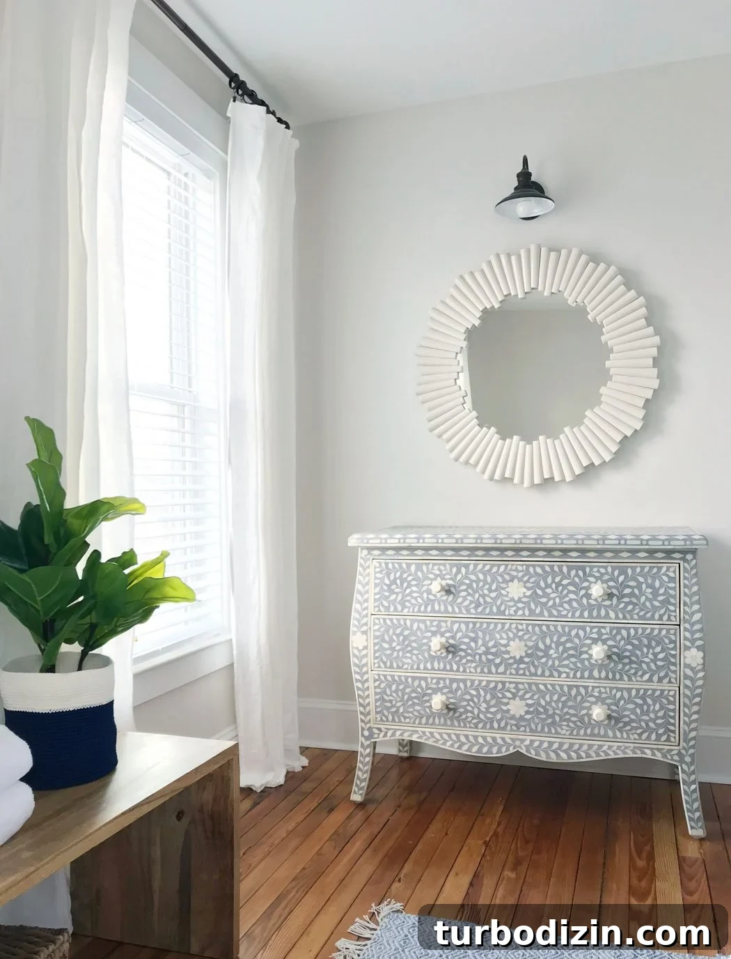 When Not to Hang Curtains: Room Types and When to Skip Them 7 img 98895 6