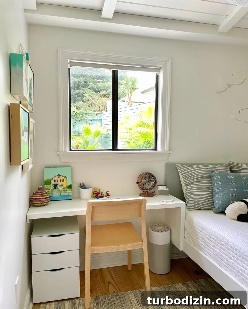 Smart Storage Solutions for a Small Kids' Bedroom 15 Small Kids Room With Built In Desk Next To Bed